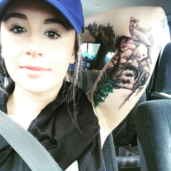 Meet your Posher, Bernadette - Picture 1 of 1